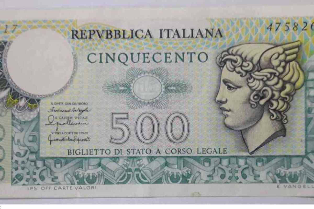 Banconote 500 lire valore stipendio