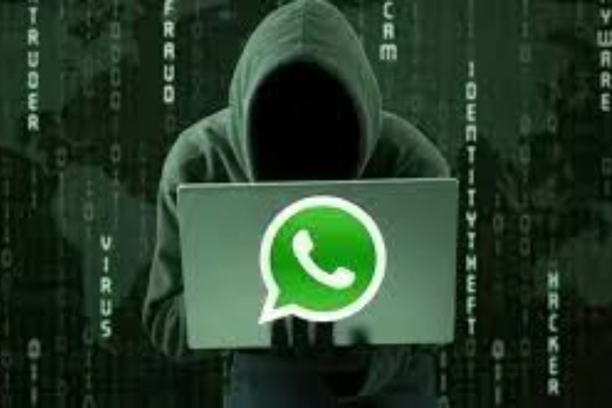 Messaggi truffa WhatsApp cosa fare attenzione