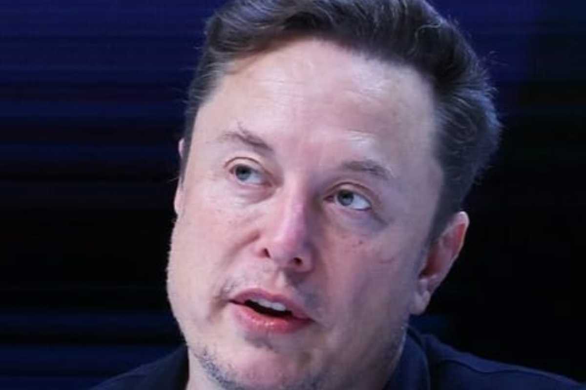 Elon Musk annuncio tremare