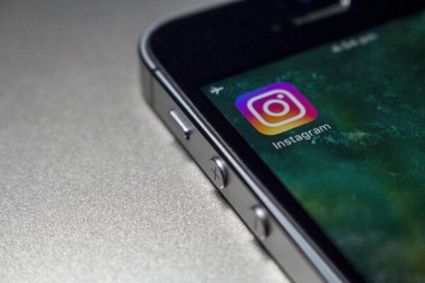 Instagram, cos'è successo con il nuovo bug